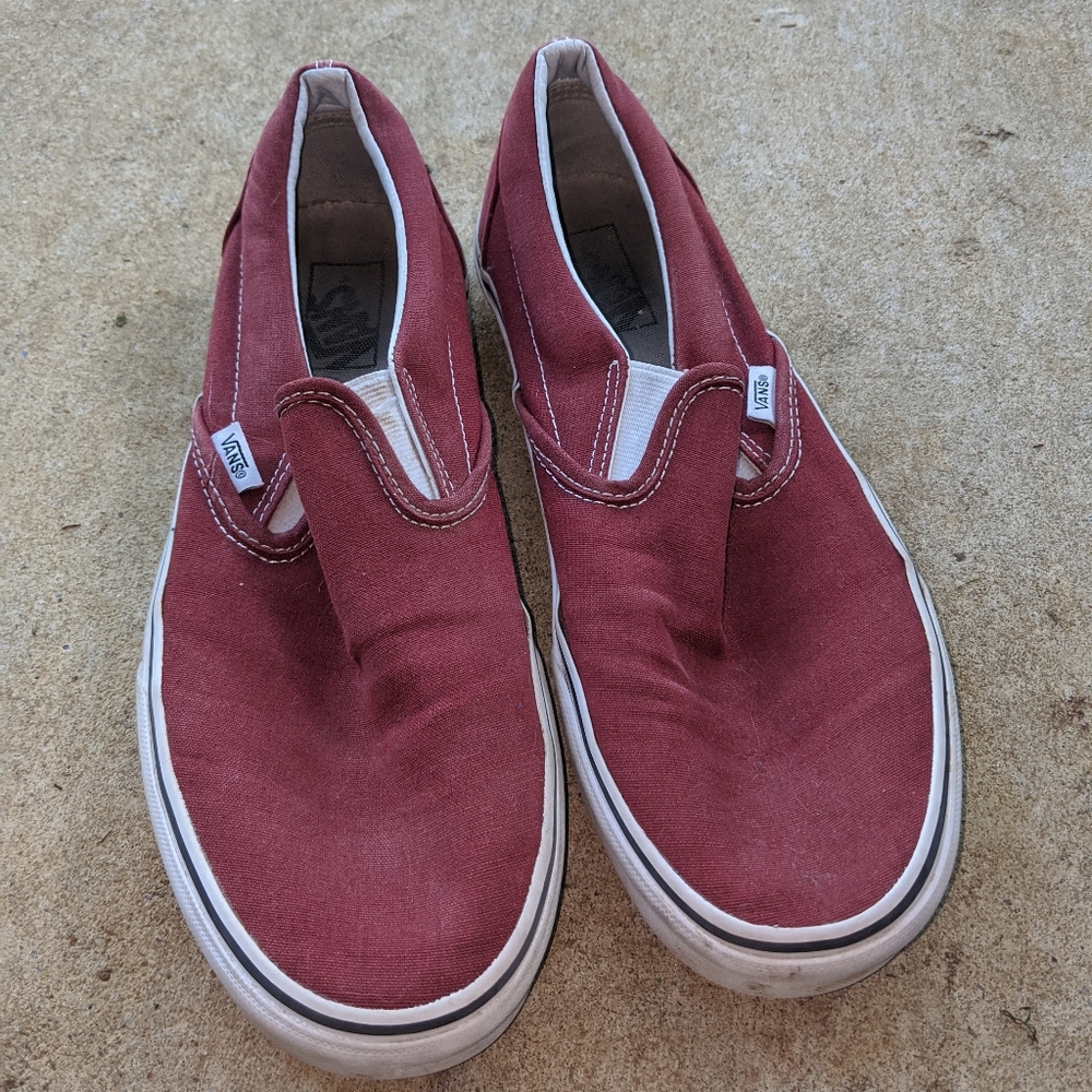 Unisex slip on vans